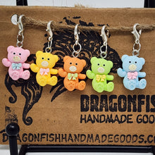 Load image into Gallery viewer, Rainbow Teddy Bears Stitch Markers - set of 5