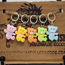 Load image into Gallery viewer, Rainbow Teddy Bears Stitch Markers - set of 5
