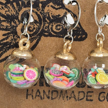 Load image into Gallery viewer, Fruit Slices in Globes Stitch Markers - set of 5
