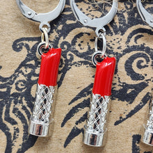 Load image into Gallery viewer, Enamel Red Lipstick Stitch Markers - set of 5 (gold &amp; silver)
