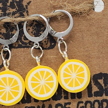 Load image into Gallery viewer, Lemon Slices Stitch Markers - set of 5
